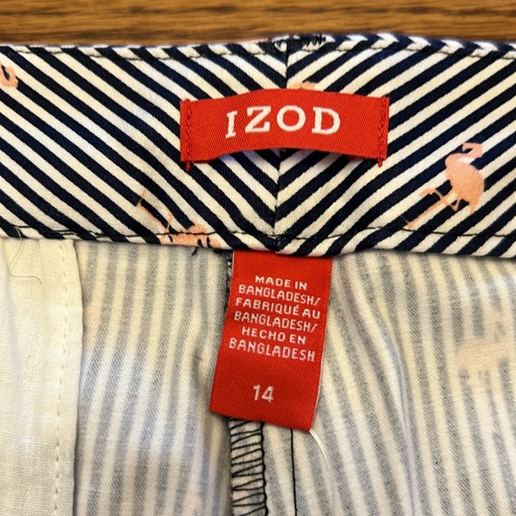 NWT IZOD Shorts. Size 14. Flamingo pattern with black stripes. - Picture 4 of 7